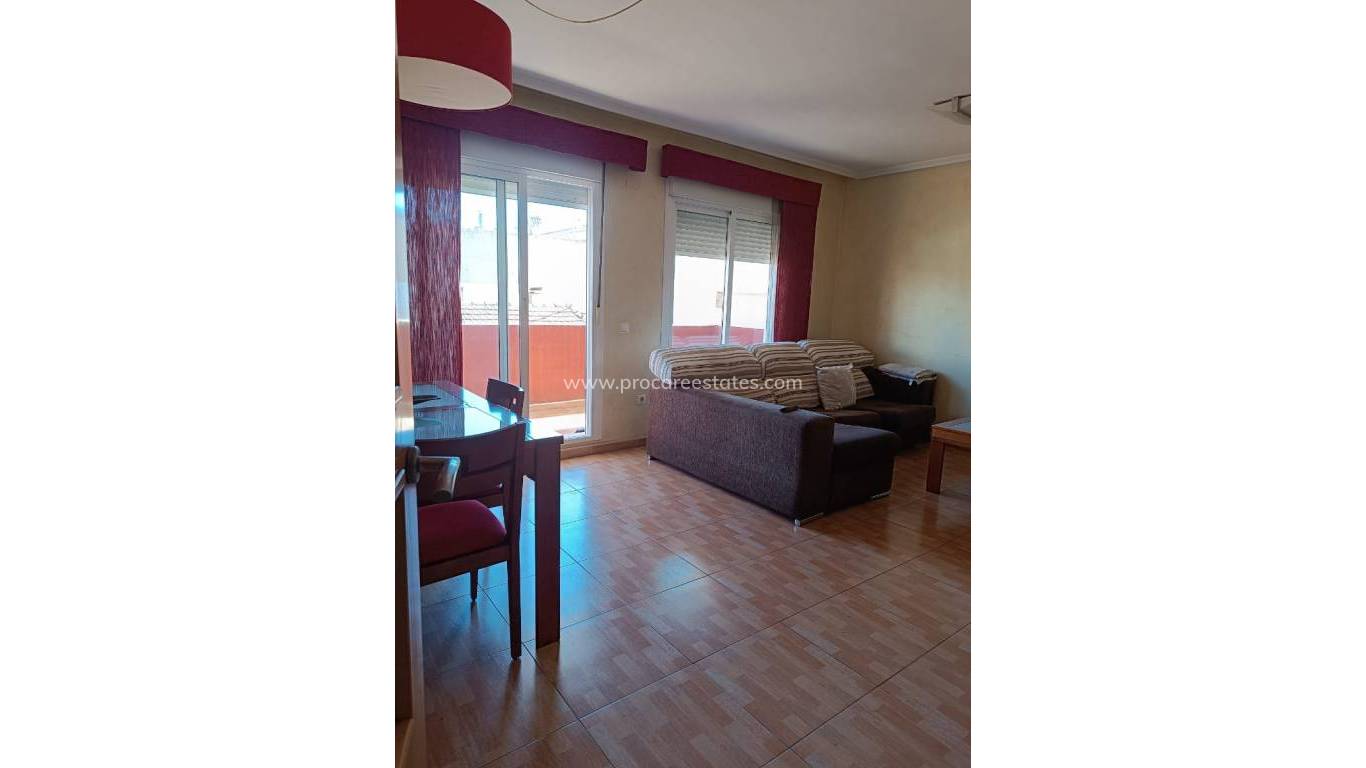 Reventa - Apartamento - Los Montesinos