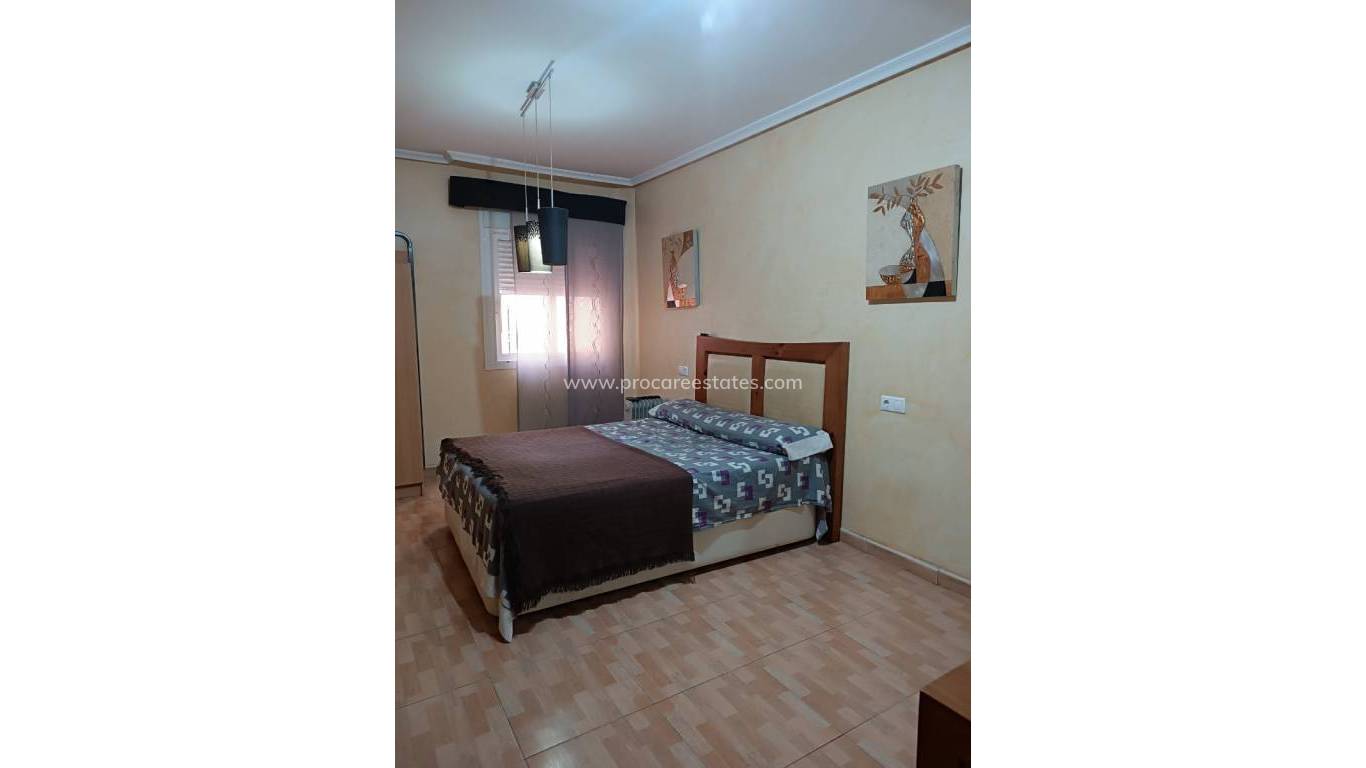 Reventa - Apartamento - Los Montesinos