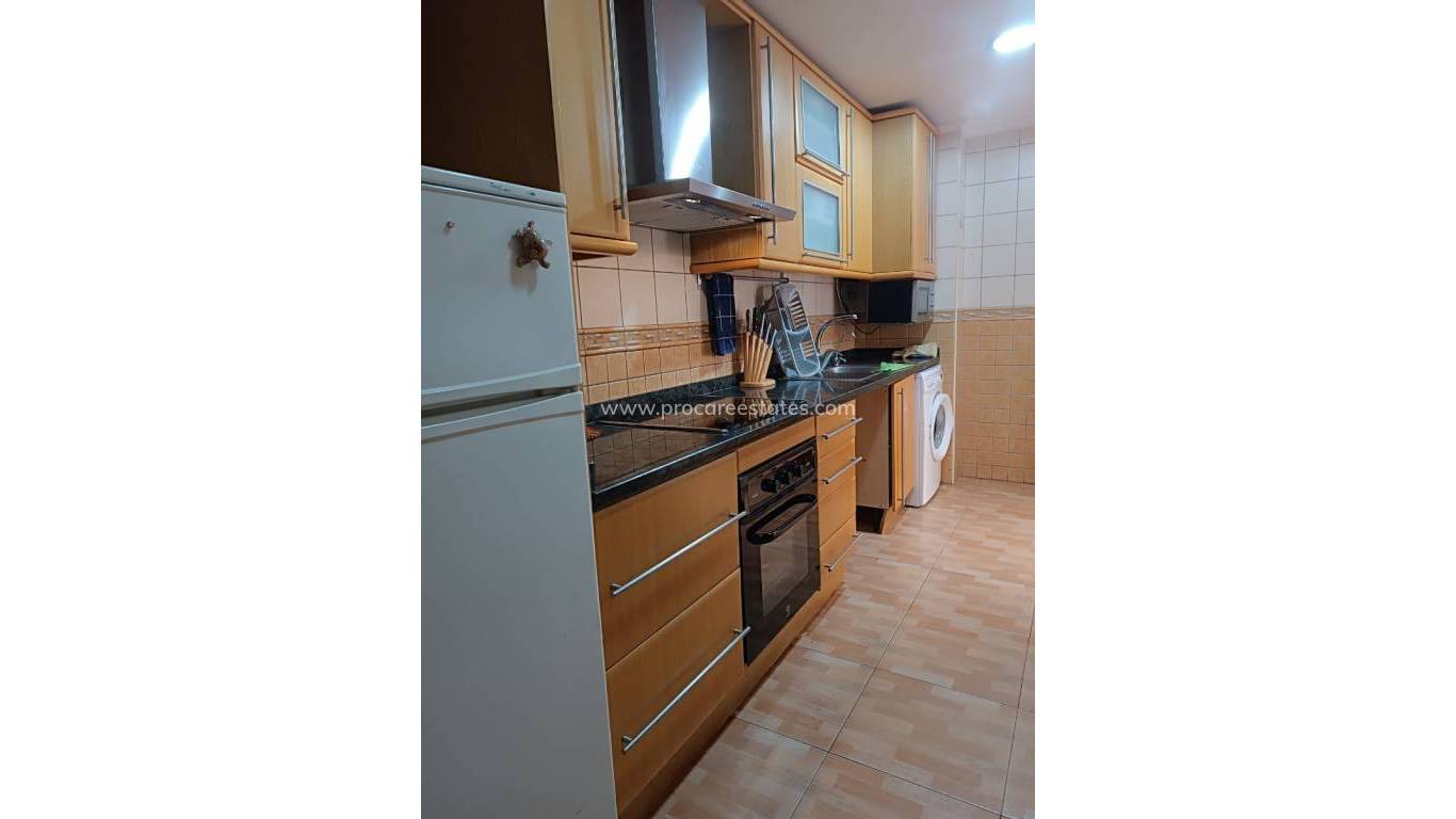 Reventa - Apartamento - Los Montesinos