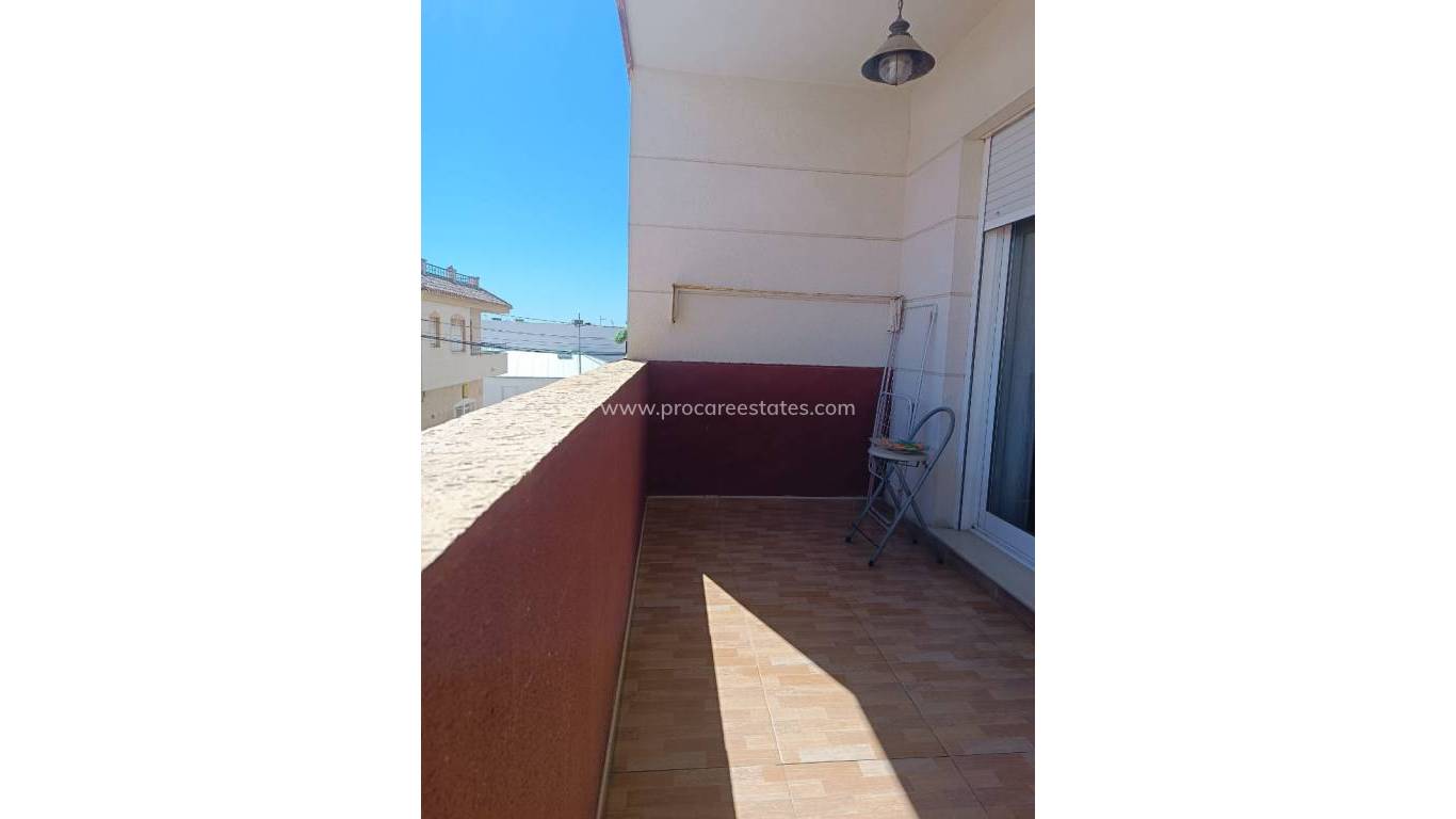 Reventa - Apartamento - Los Montesinos