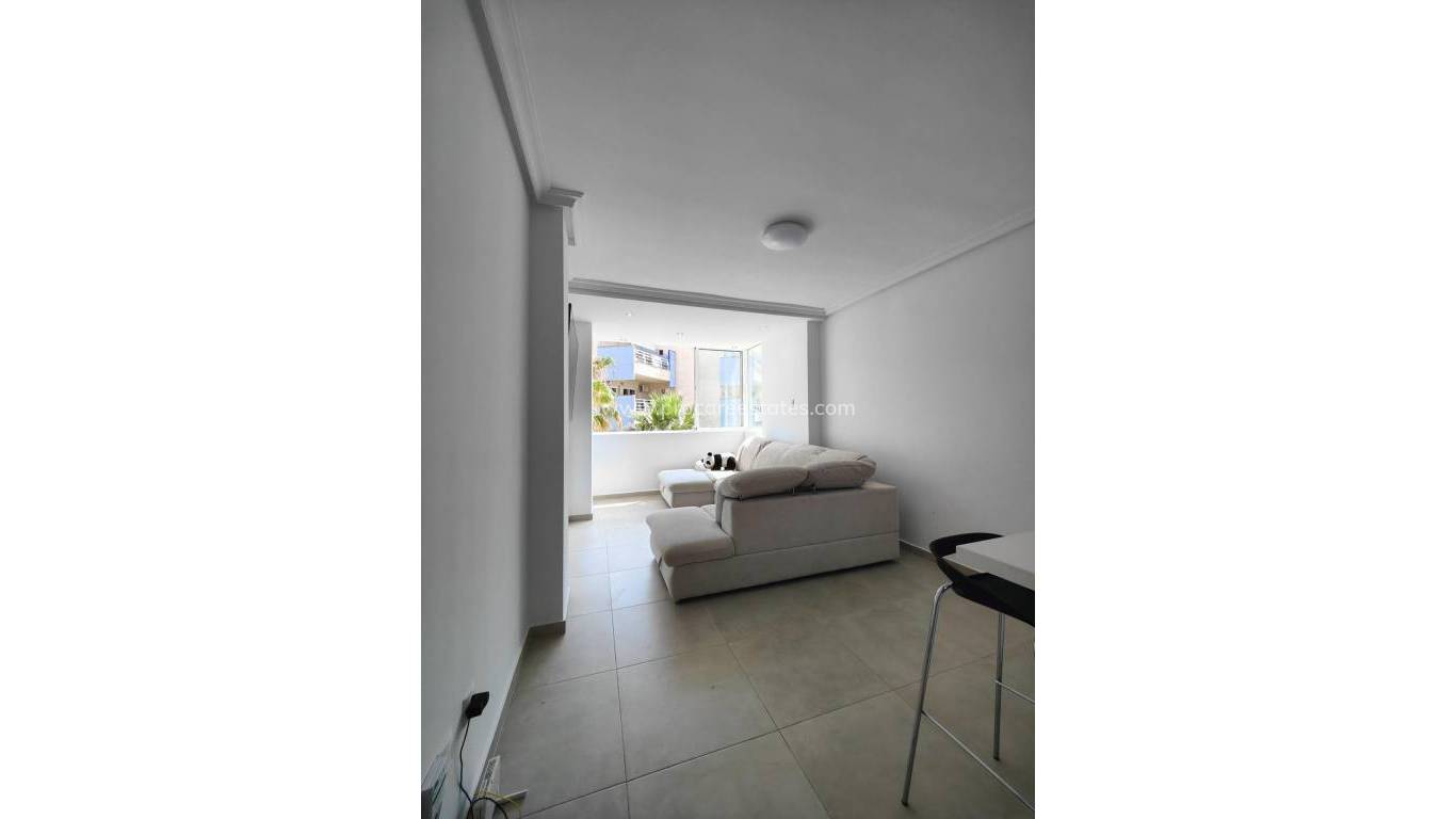 Reventa - Apartamento - Orihuela Costa - Campoamor