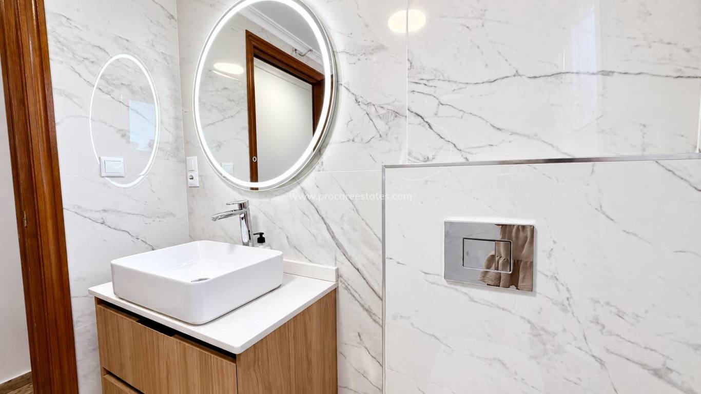 Reventa - Apartamento - Orihuela Costa - Campoamor