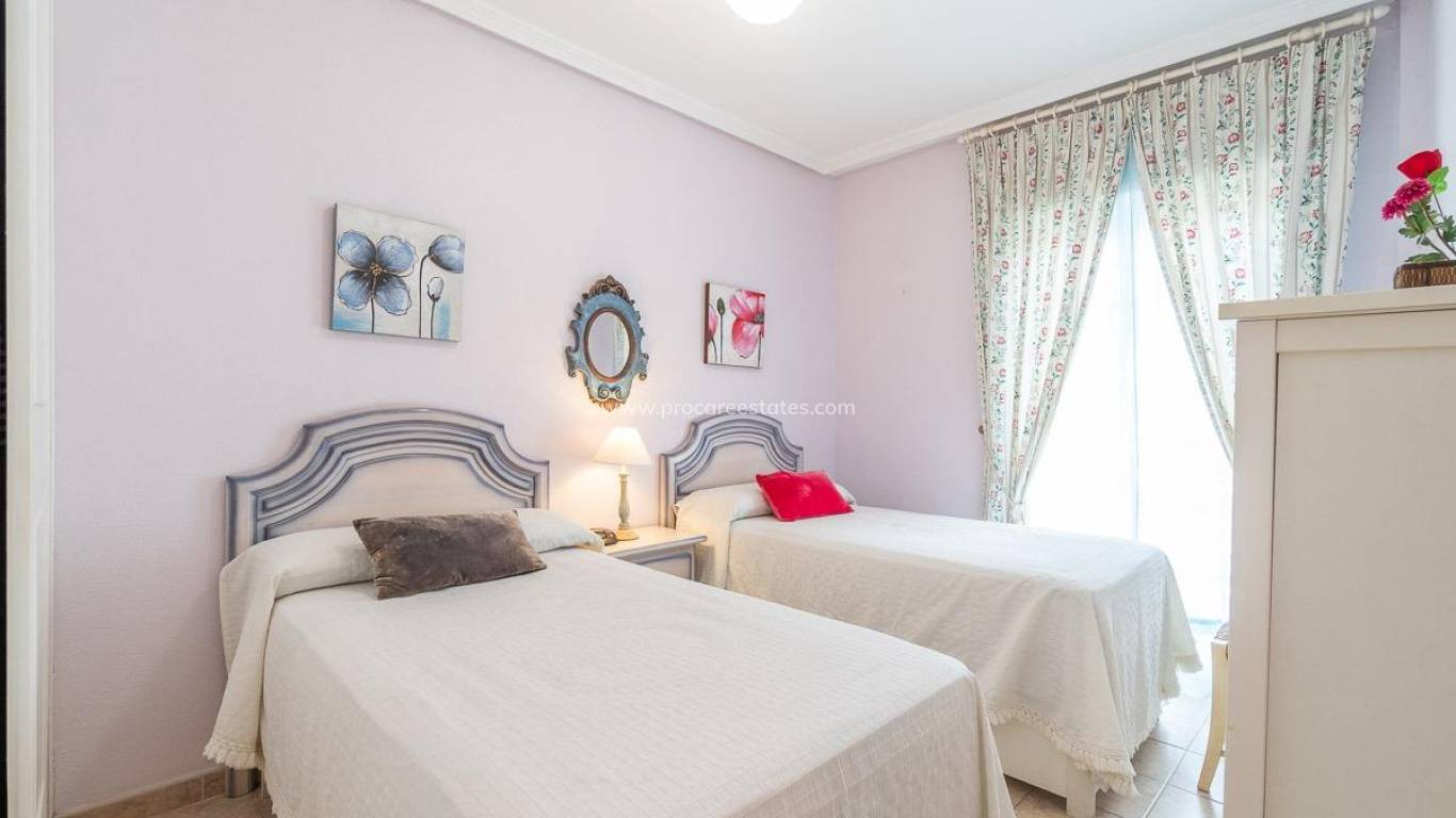 Reventa - Apartamento - Orihuela Costa - La Zenia