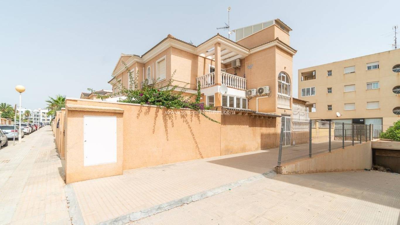 Reventa - Apartamento - Orihuela Costa - La Zenia