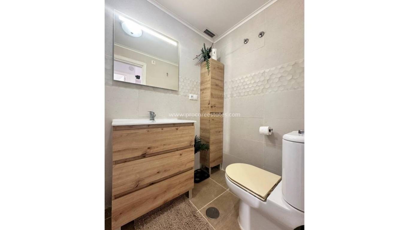 Reventa - Apartamento - Orihuela Costa - La Zenia
