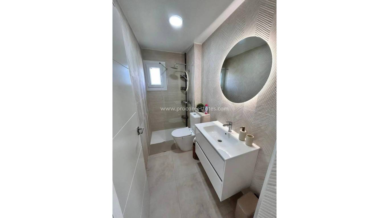 Reventa - Apartamento - Orihuela Costa - La Zenia