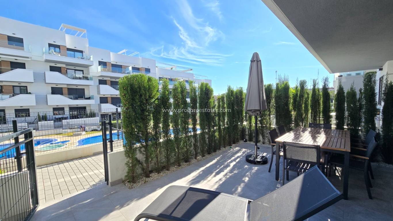 Reventa - Apartamento - Orihuela Costa - Villamartin