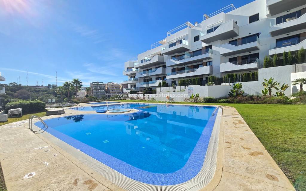 Reventa - Apartamento - Orihuela Costa * - Villamartín *