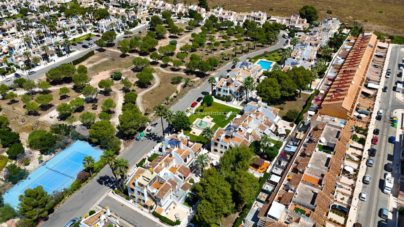 Reventa - Apartamento - Orihuela Costa - Villamartin
