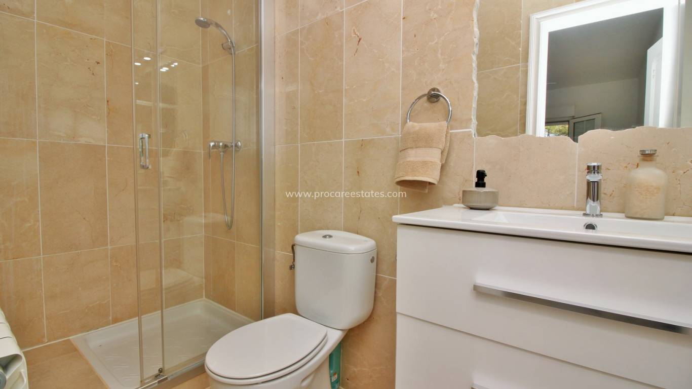 Reventa - Apartamento - Orihuela Costa - Vistabella Golf