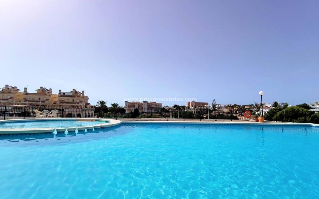 Reventa - Apartamento - Orihuela Costa - Vistabella Golf