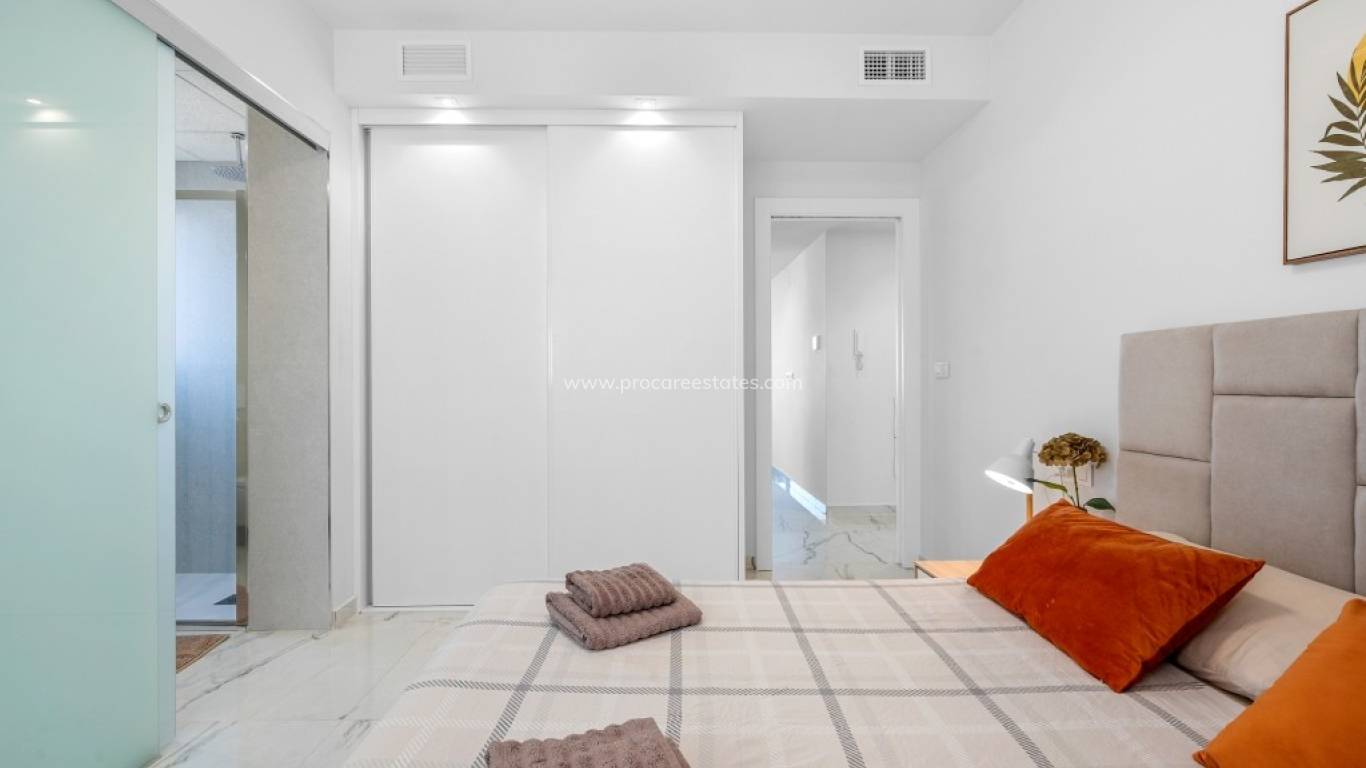 Reventa - Apartamento - Orihuela Costa
