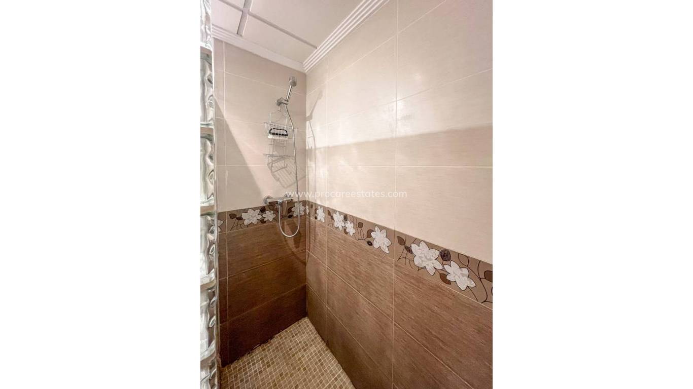 Reventa - Apartamento - Playa Del Cura - Torrevieja