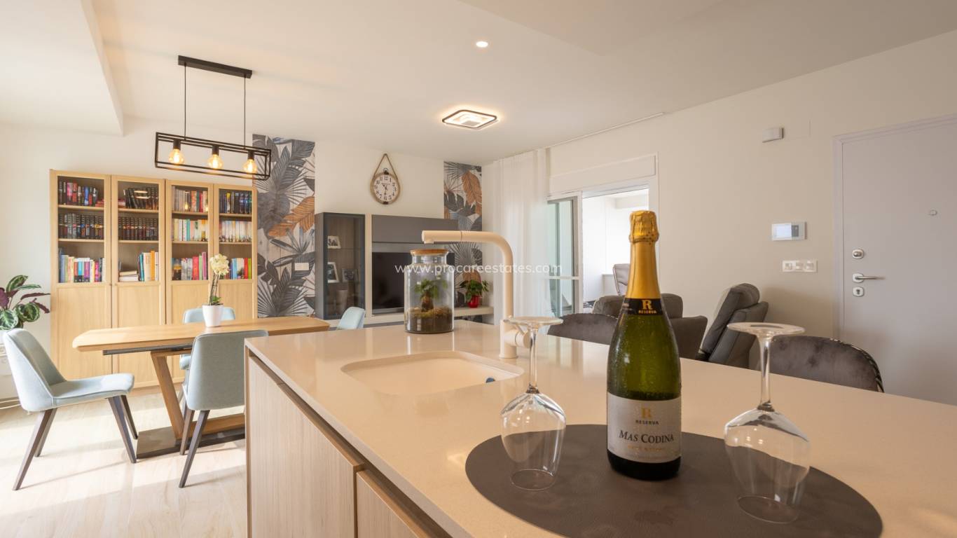 Reventa - Apartamento - San Miguel de Salinas