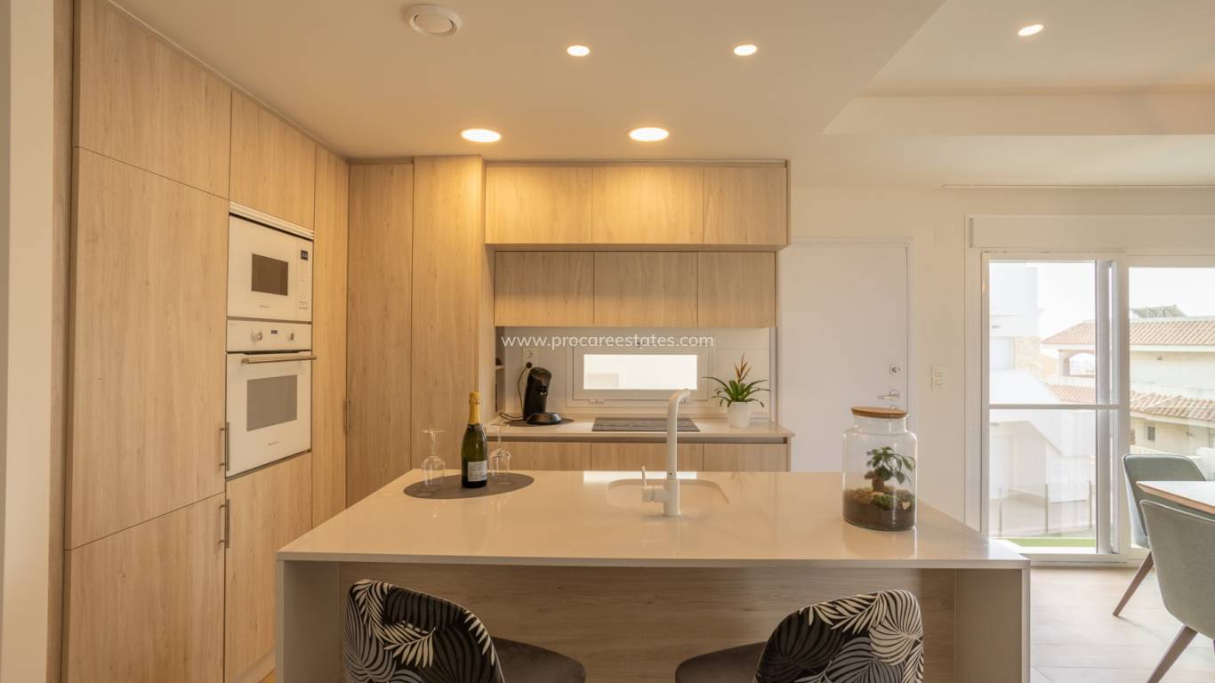 Reventa - Apartamento - San Miguel de Salinas