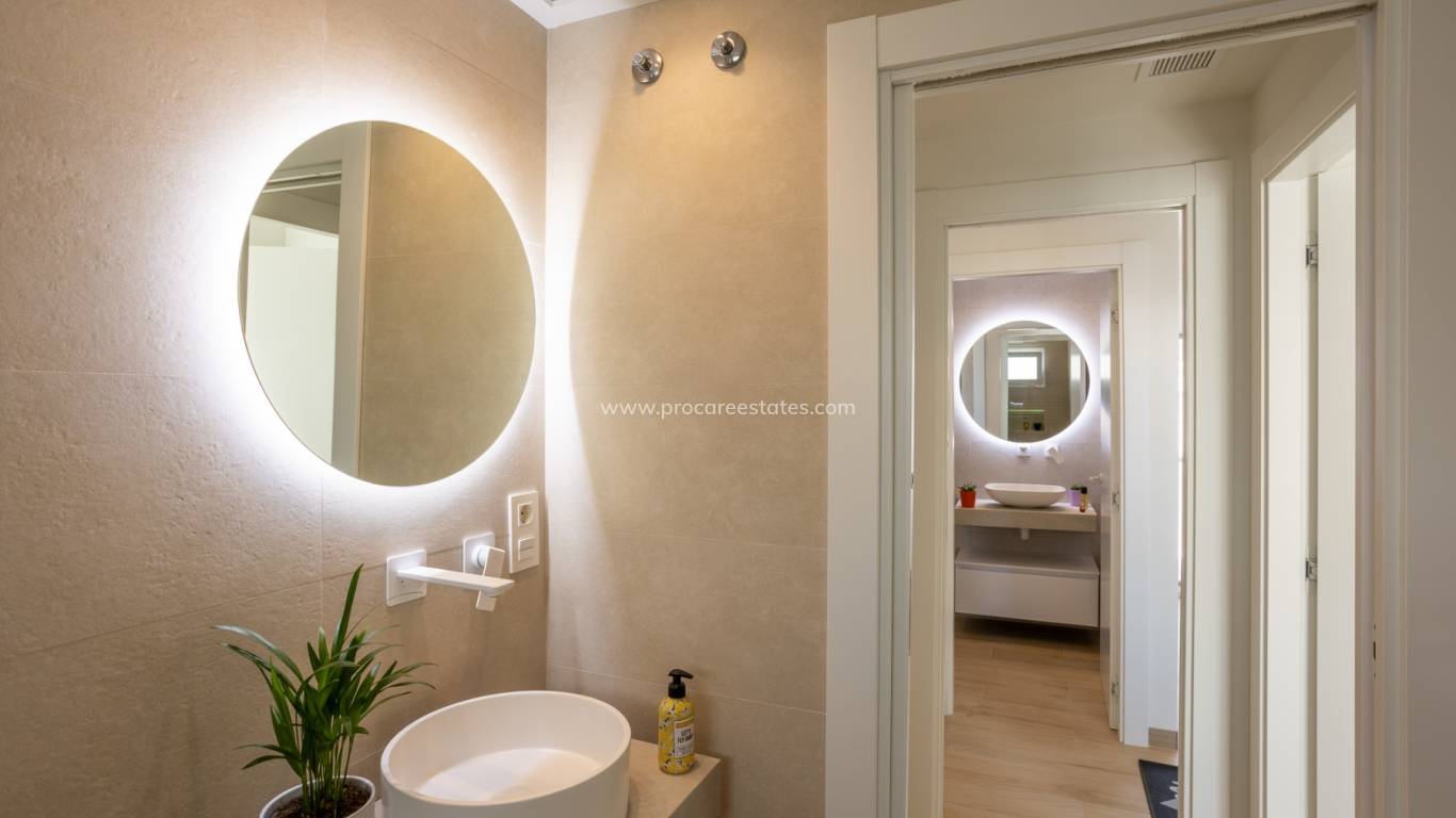 Reventa - Apartamento - San Miguel de Salinas