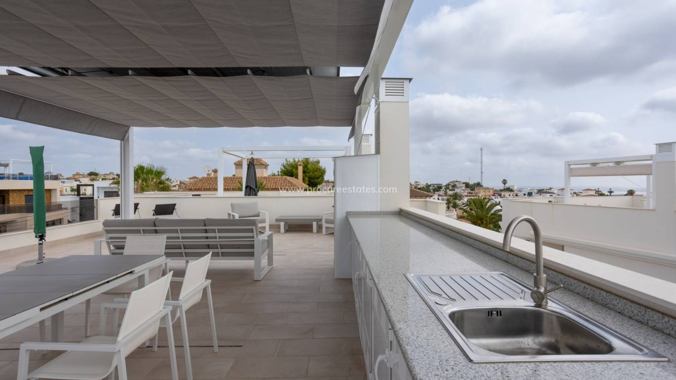 Reventa - Apartamento - San Miguel de Salinas