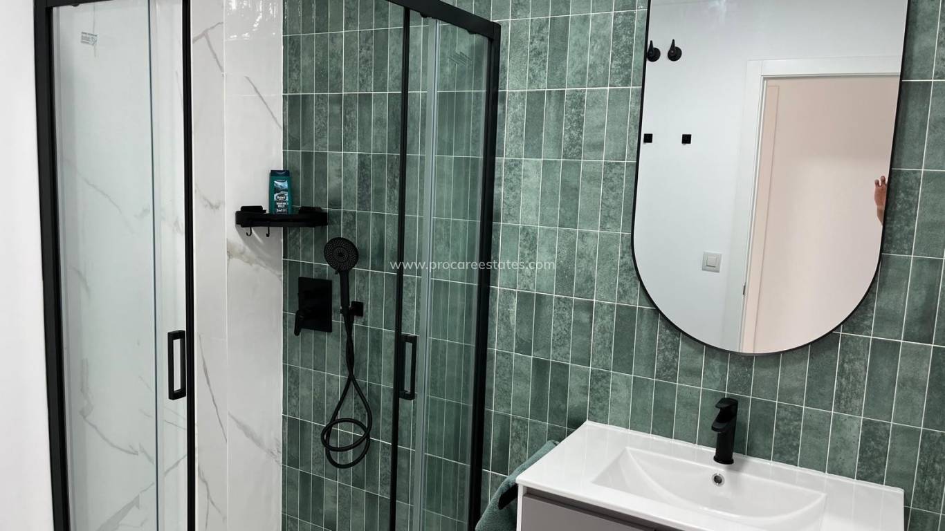 Reventa - Apartamento - San Miguel de Salinas