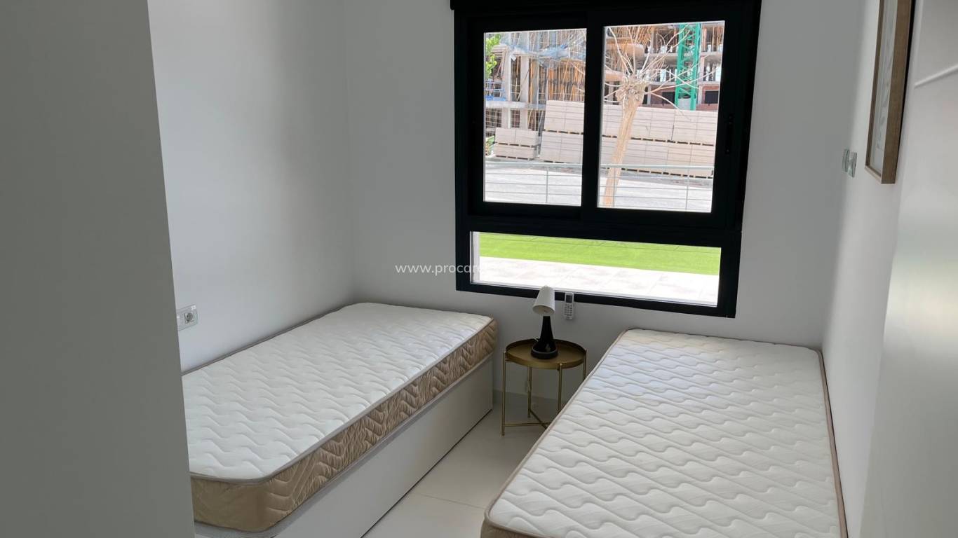 Reventa - Apartamento - San Miguel de Salinas