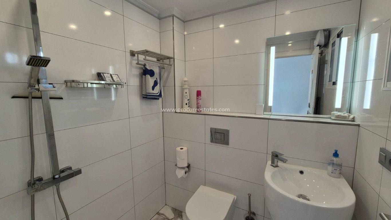 Reventa - Apartamento - San Miguel de Salinas