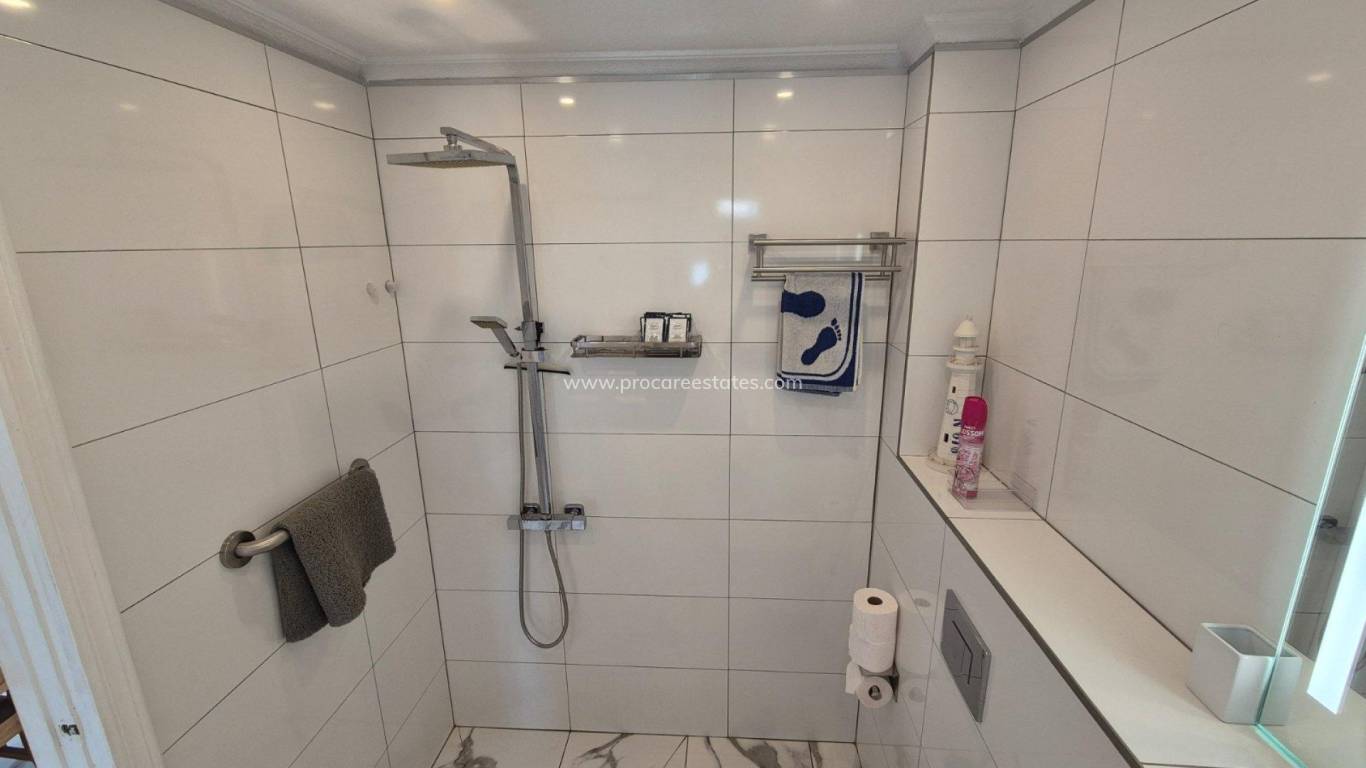 Reventa - Apartamento - San Miguel de Salinas