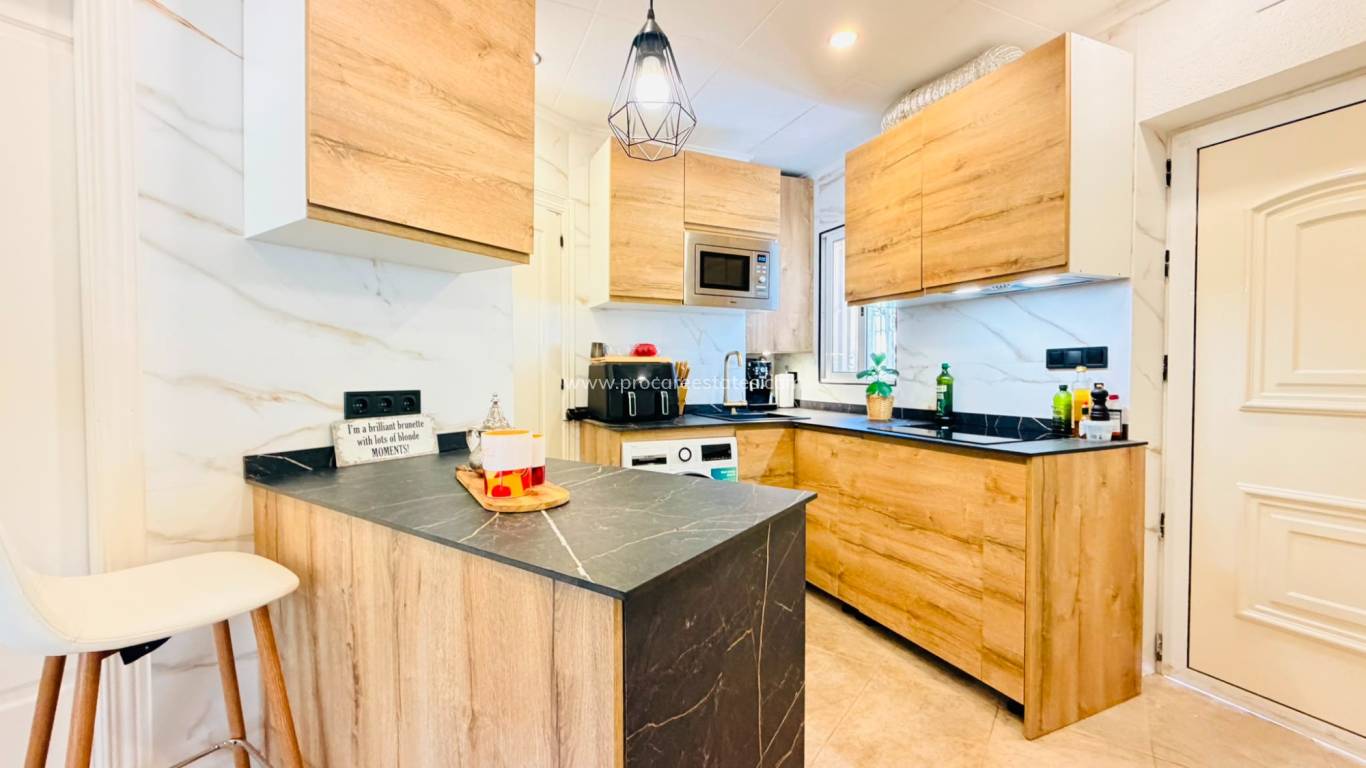 Reventa - Apartamento - San Miguel de Salinas
