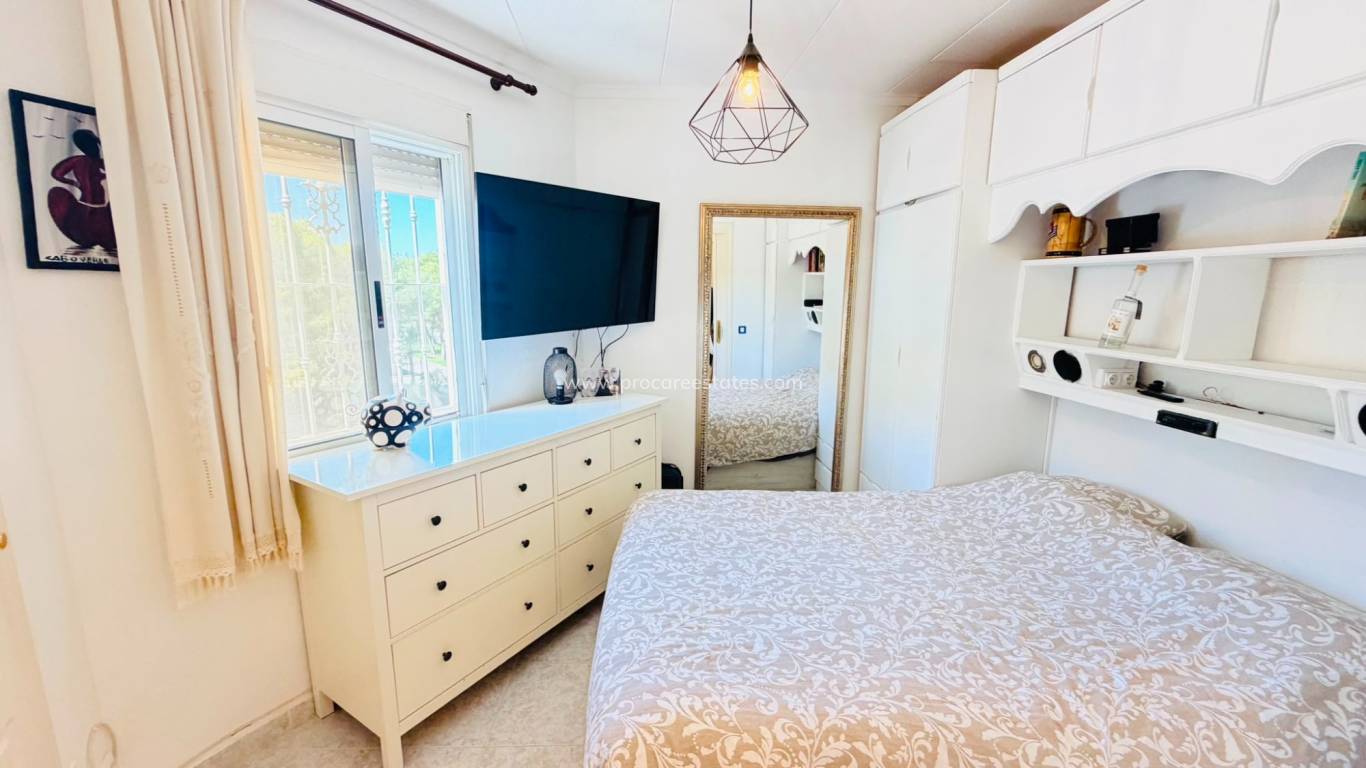 Reventa - Apartamento - San Miguel de Salinas