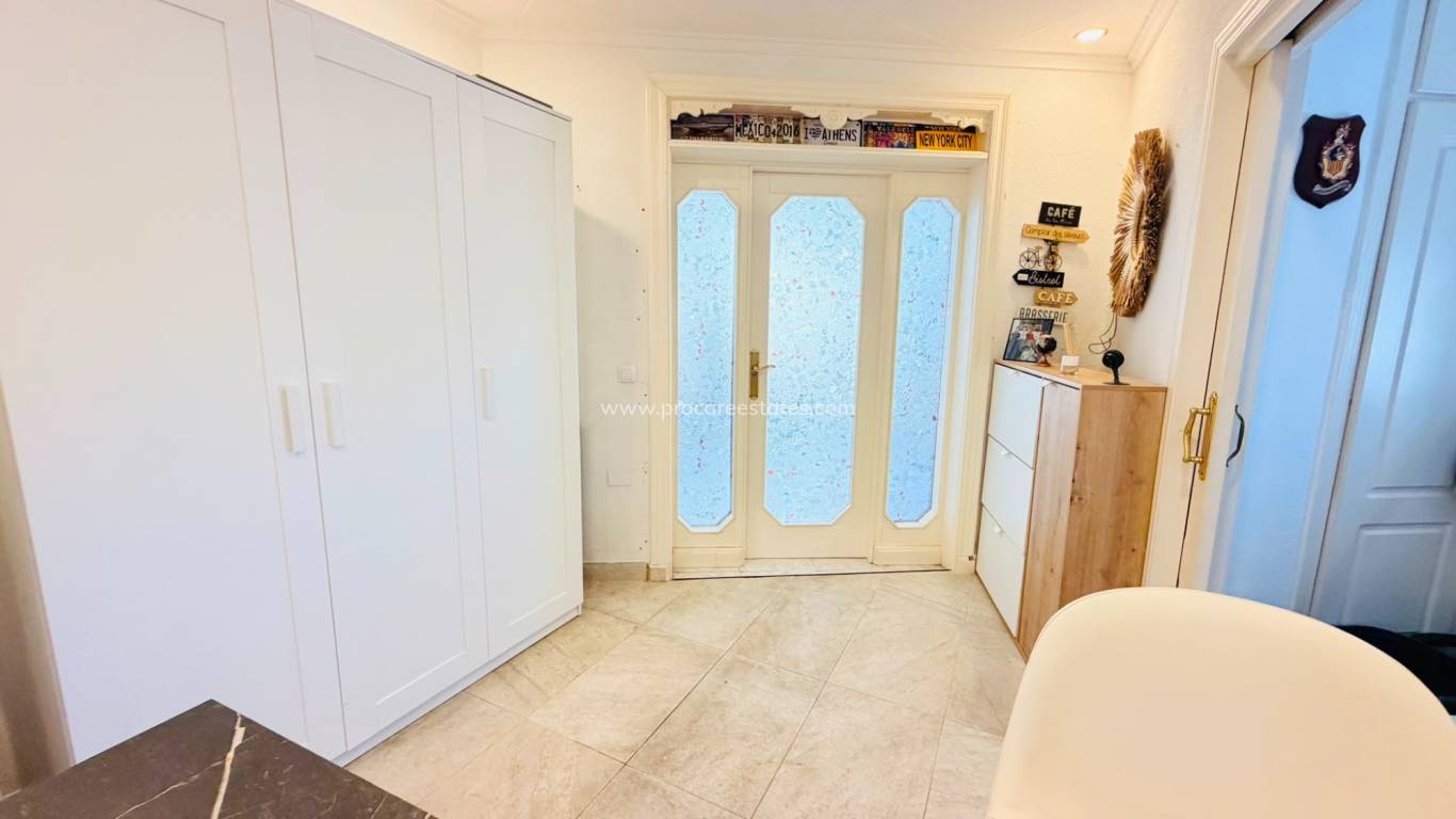Reventa - Apartamento - San Miguel de Salinas