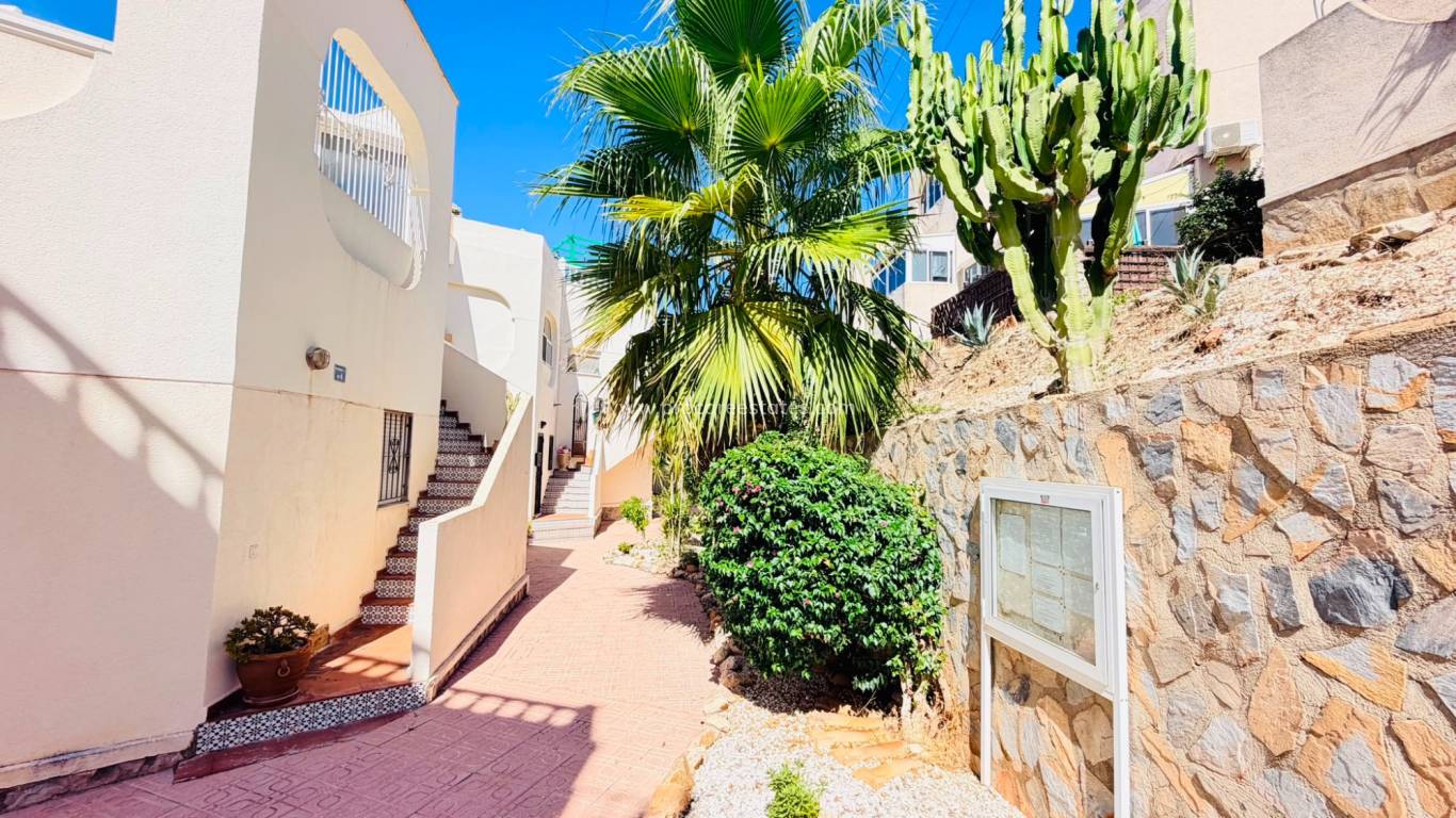 Reventa - Apartamento - San Miguel de Salinas