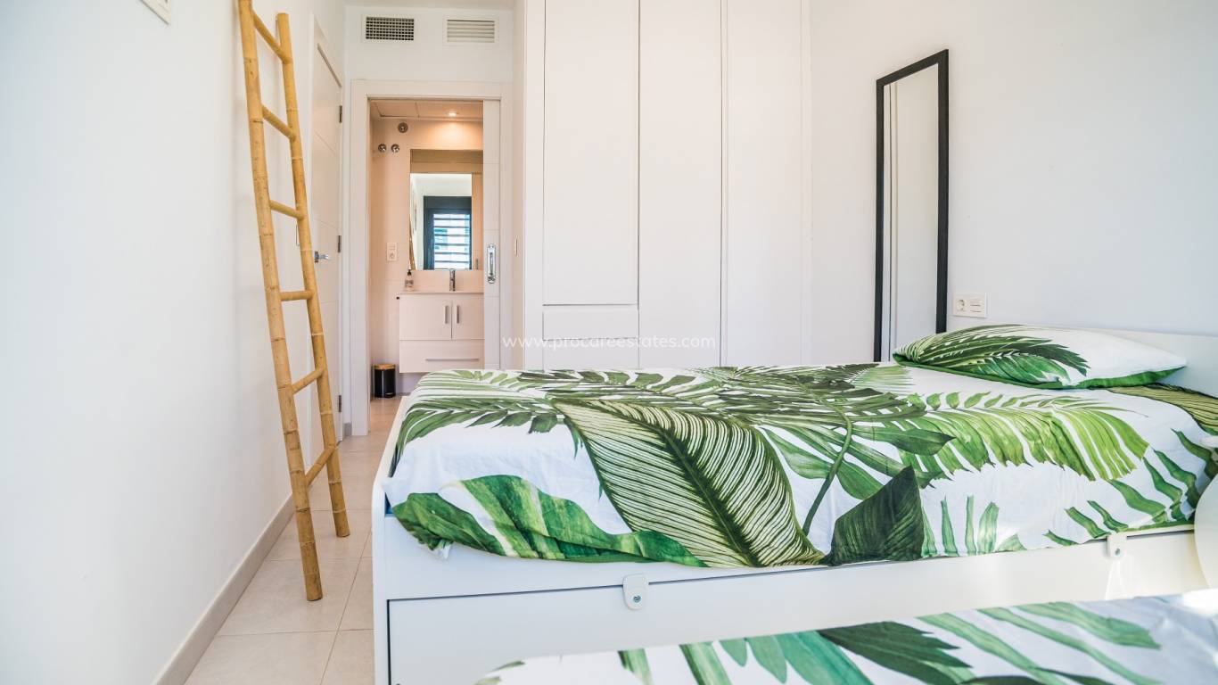 Reventa - Apartamento - San Pedro del Pinatar - Lo pagan
