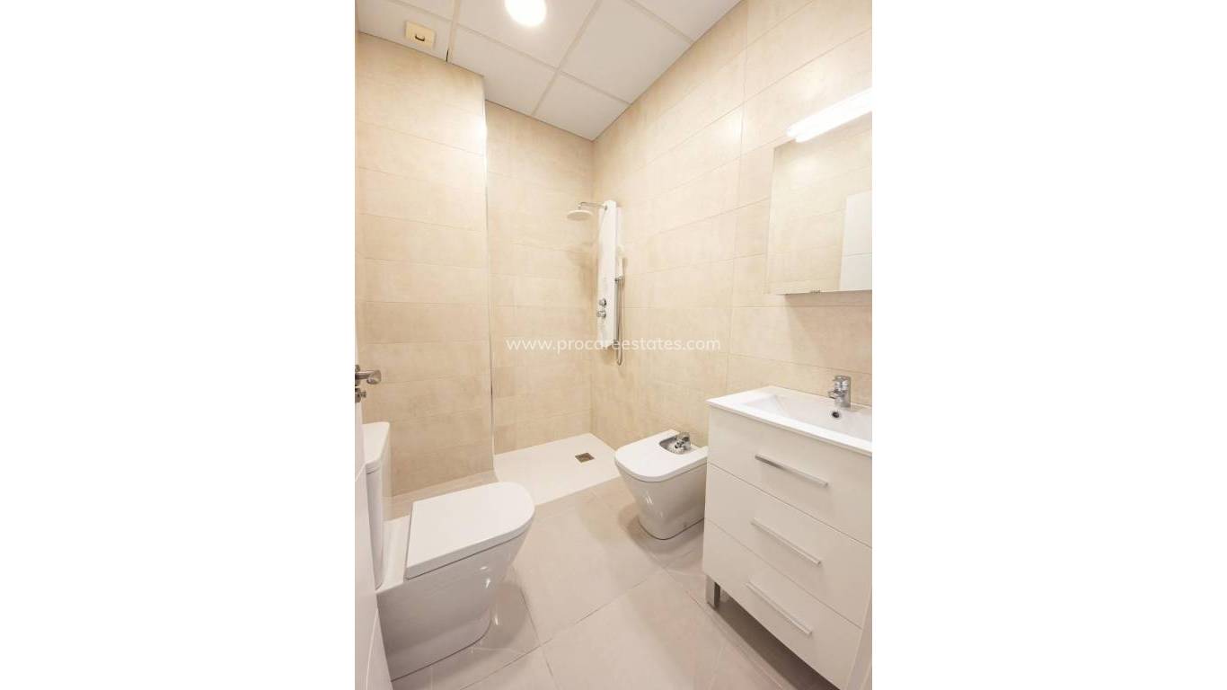 Reventa - Apartamento - Torrevieja - Acequion