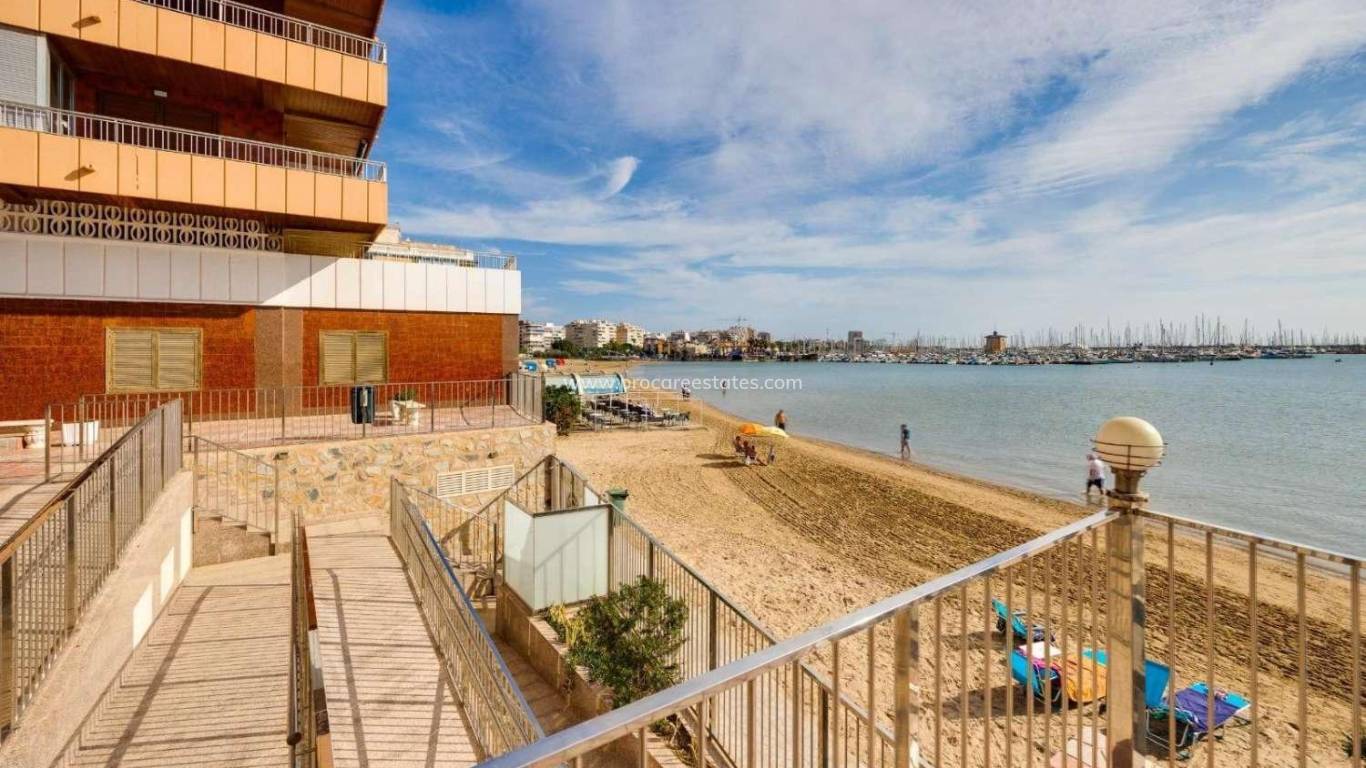 Reventa - Apartamento - Torrevieja - Acequion