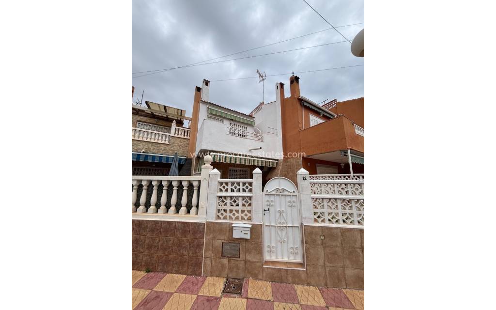 Reventa - Apartamento - Torrevieja - Acequion