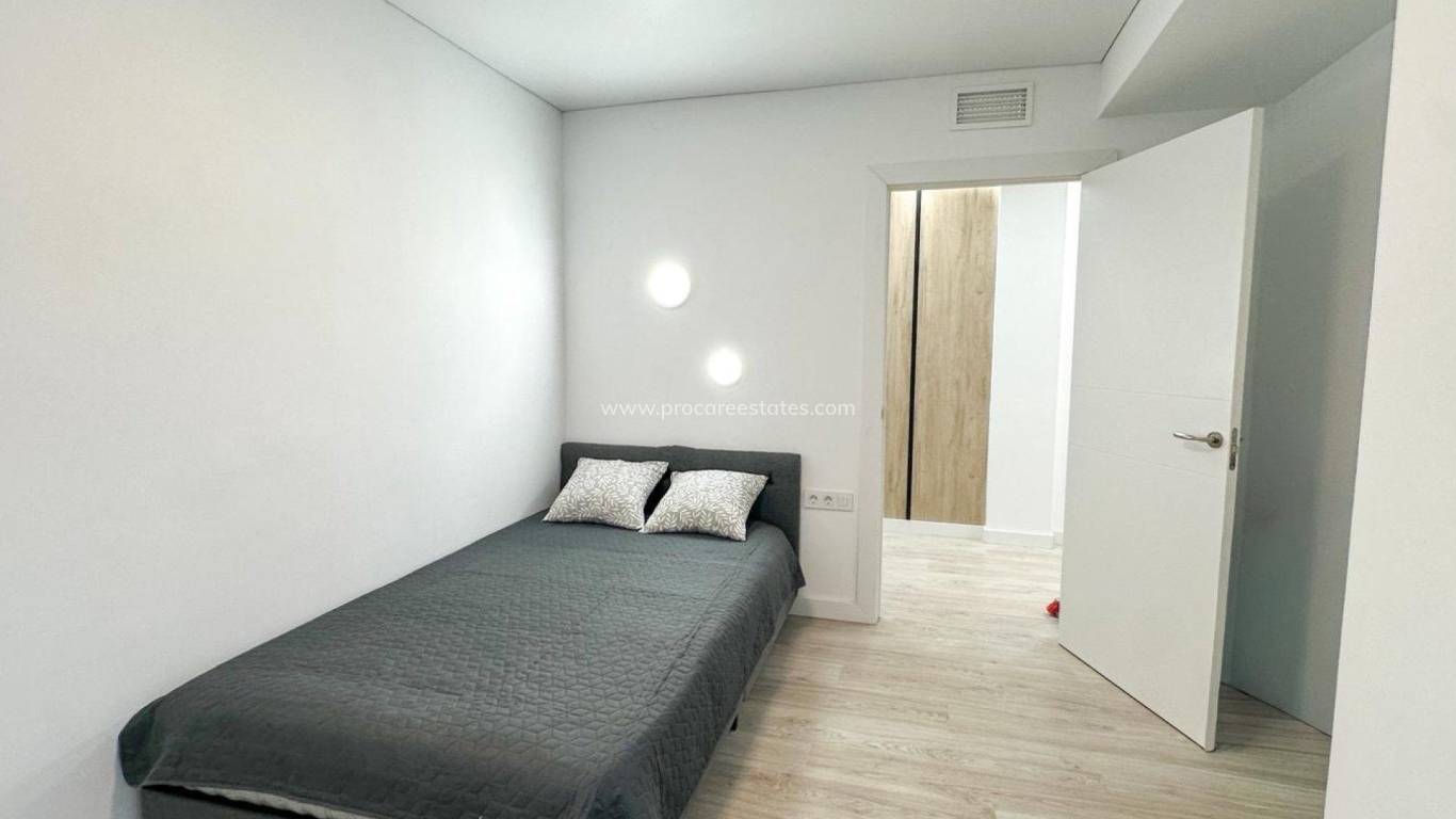 Reventa - Apartamento - Torrevieja - Acequion