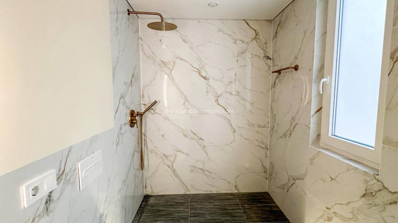 Reventa - Apartamento - Torrevieja - Acequion