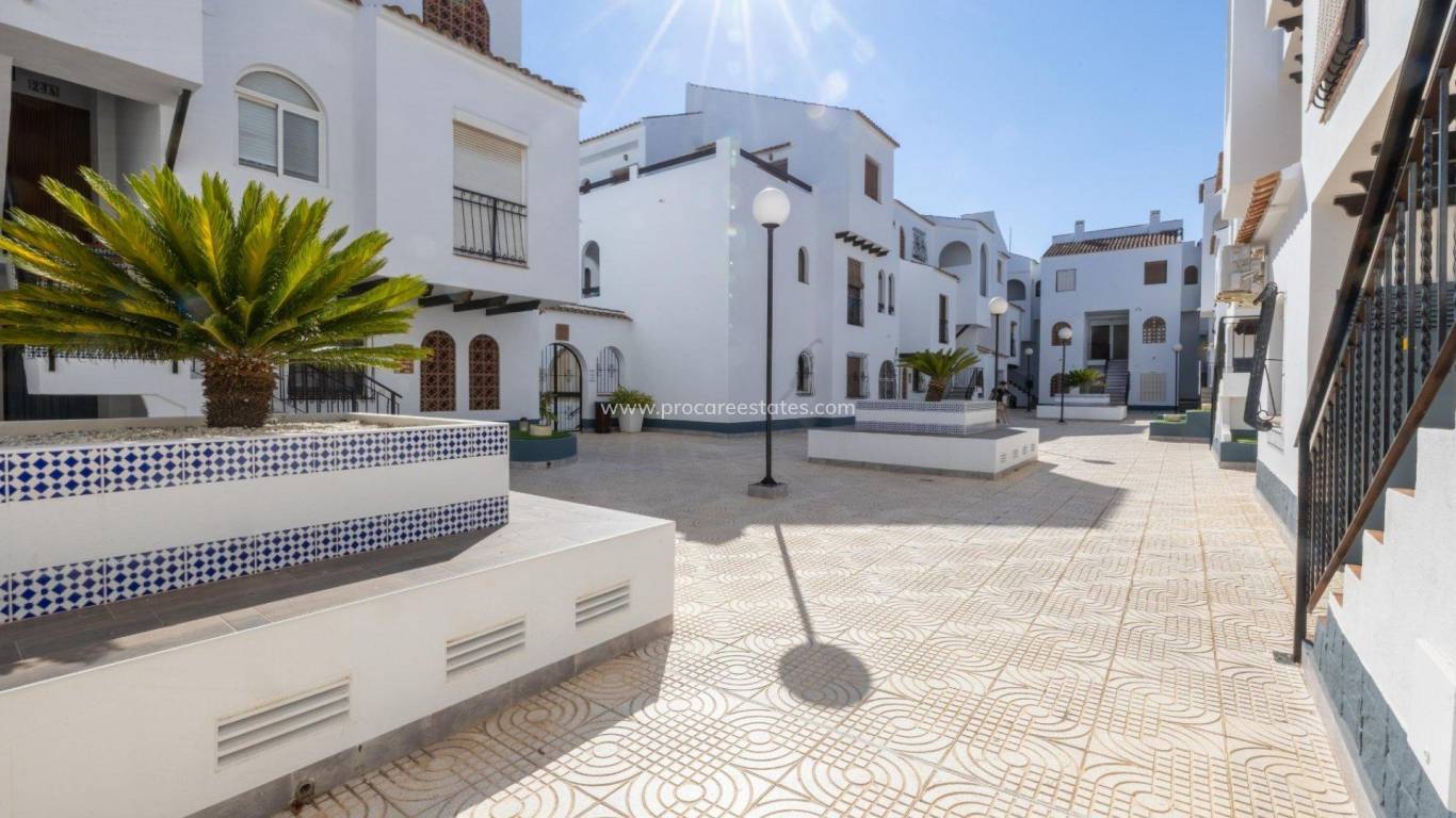 Reventa - Apartamento - Torrevieja - Acequion