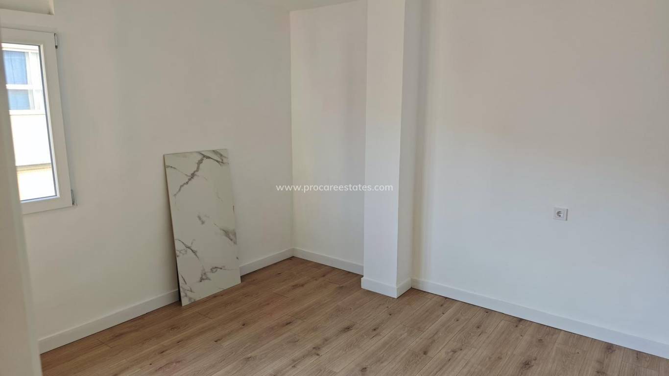 Reventa - Apartamento - Torrevieja - Acequion