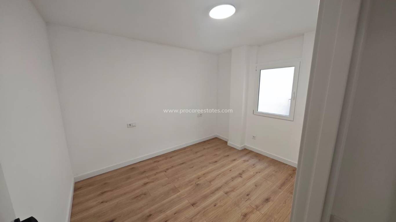 Reventa - Apartamento - Torrevieja - Acequion
