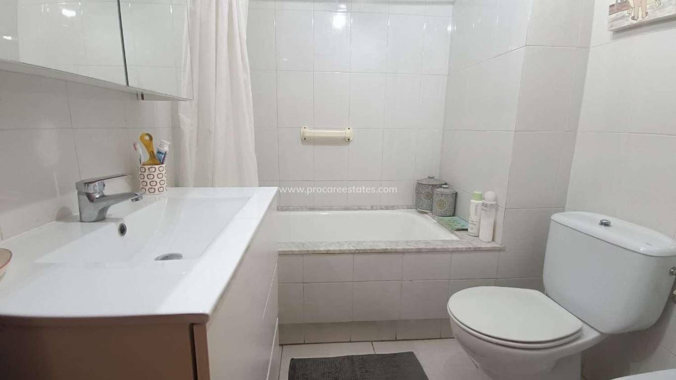 Reventa - Apartamento - Torrevieja - Acequion