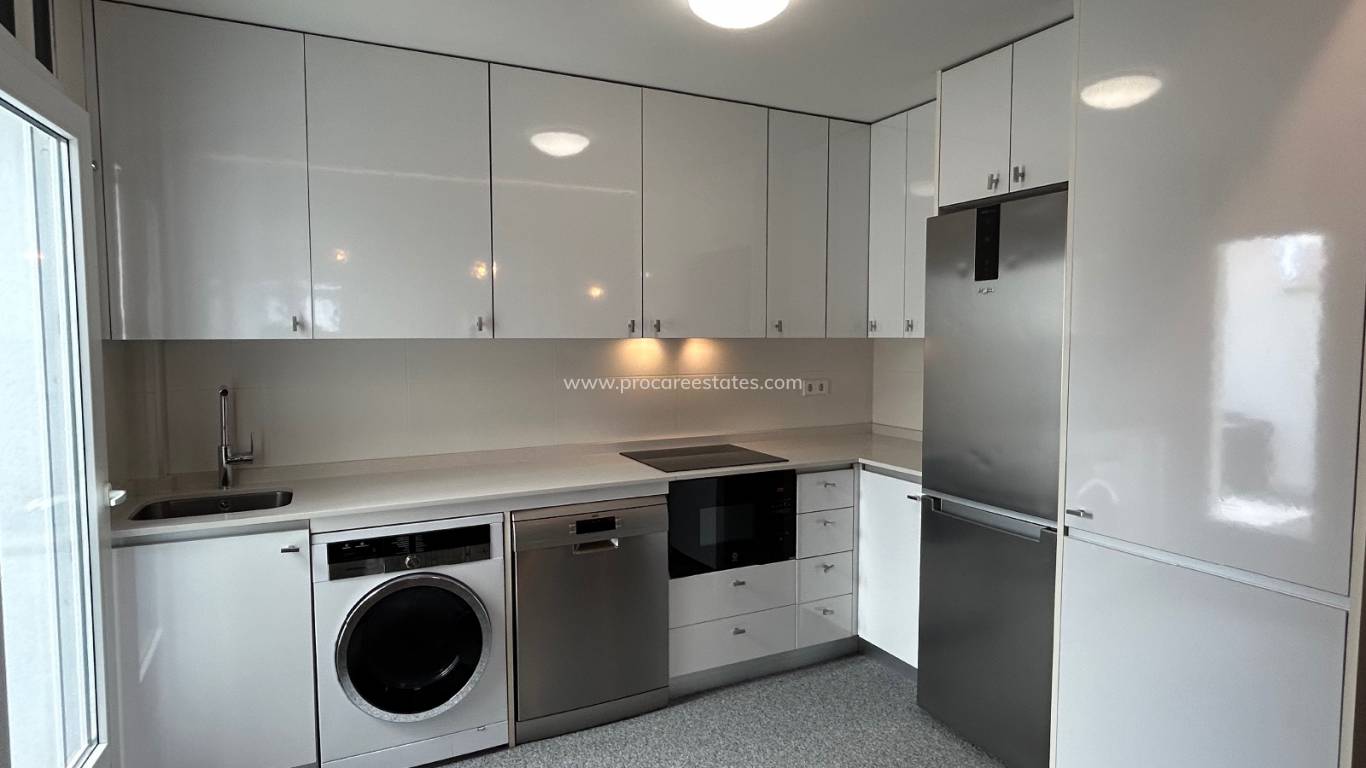 Reventa - Apartamento - Torrevieja - Aguas Nuevas