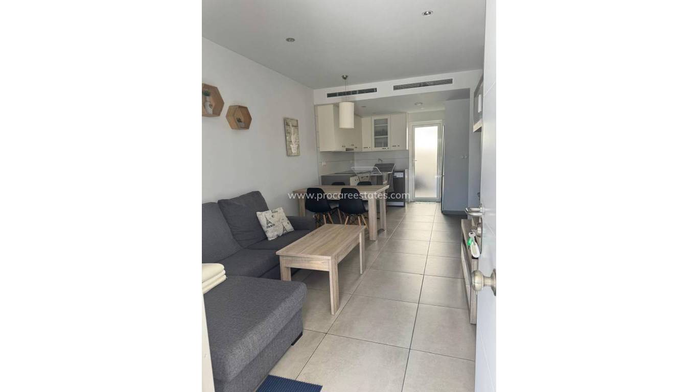 Reventa - Apartamento - Torrevieja - Aguas Nuevas