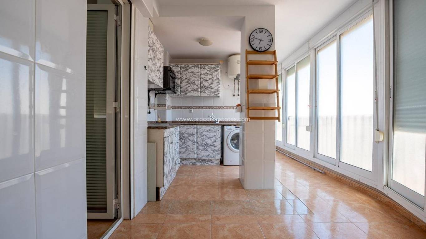 Reventa - Apartamento - Torrevieja - Aguas Nuevas