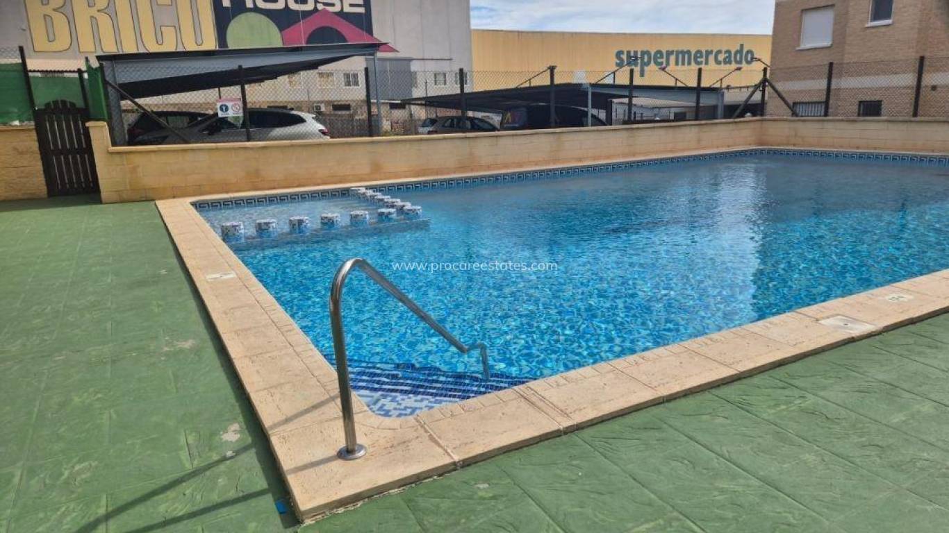 Reventa - Apartamento - Torrevieja - Aguas Nuevas