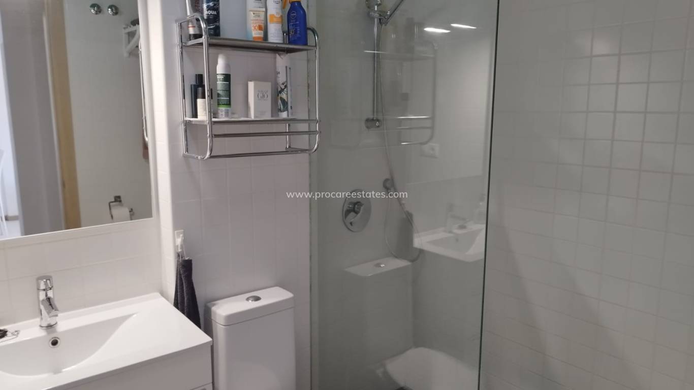 Reventa - Apartamento - Torrevieja - Aguas Nuevas