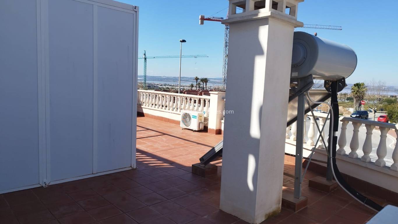 Reventa - Apartamento - Torrevieja - Aguas Nuevas