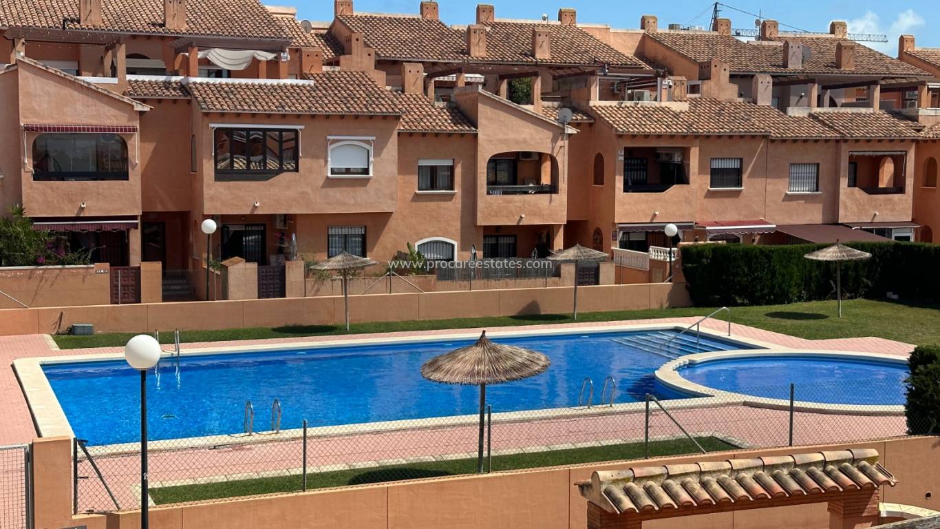 Reventa - Apartamento - Torrevieja - Aguas Nuevas