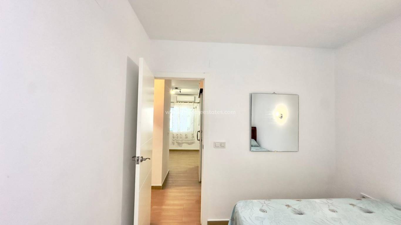 Reventa - Apartamento - Torrevieja - Carrefour Area
