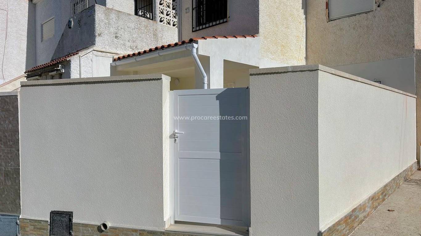 Reventa - Apartamento - Torrevieja - El Chaparral