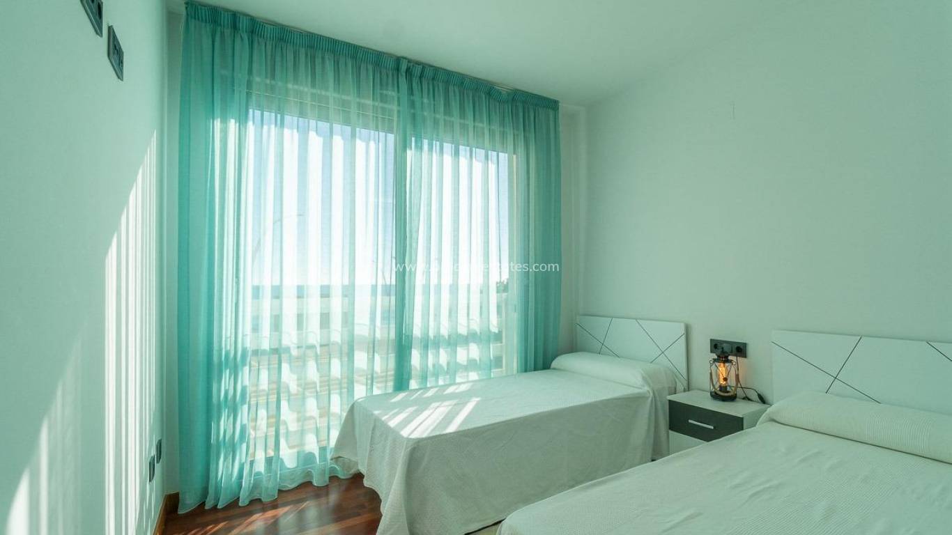 Reventa - Apartamento - Torrevieja - La Mata