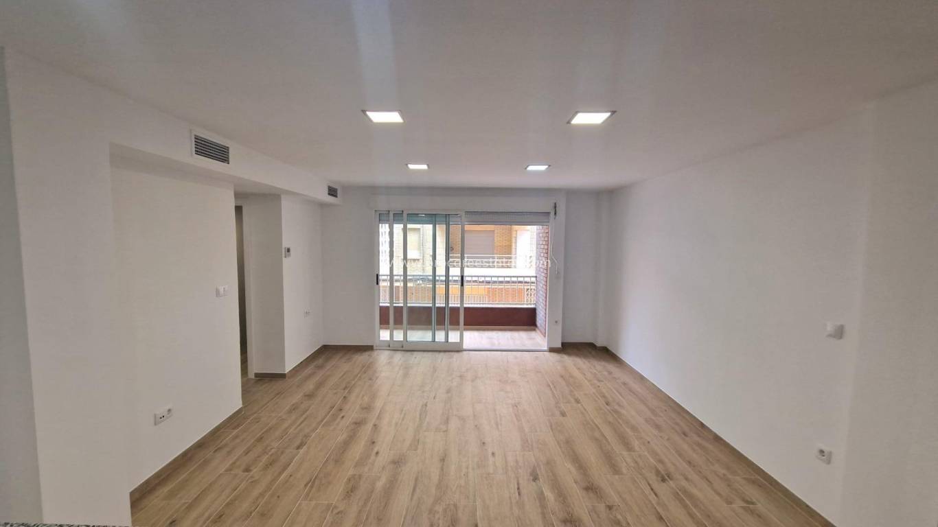 Reventa - Apartamento - Torrevieja - La Mata